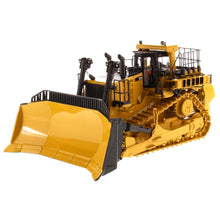 CAT D11T Track-Type Tractor JEL Design Core Classic Edition 1:50 Scale Die Cast Model