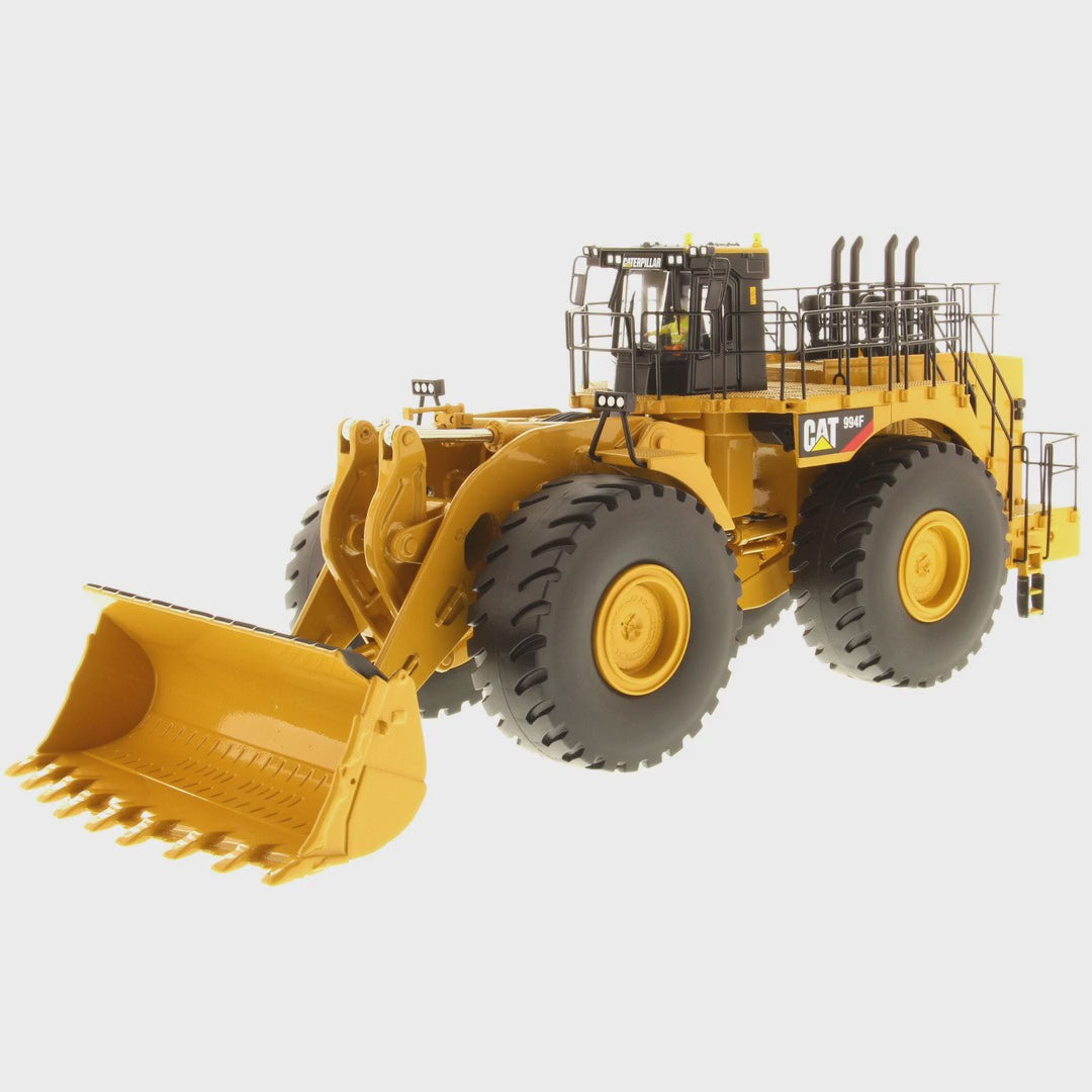 Cat 994F Wheel Loader Core Classic Edition 1:50 scale die cast model, all angles