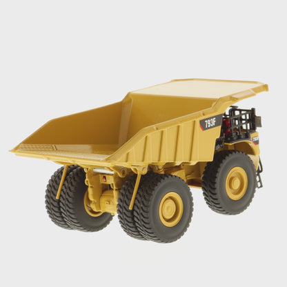 Free Random $100+ Die-Cast Gift