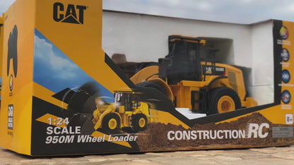 CAT Remote Controlled 950M Wheel Loader 1:24