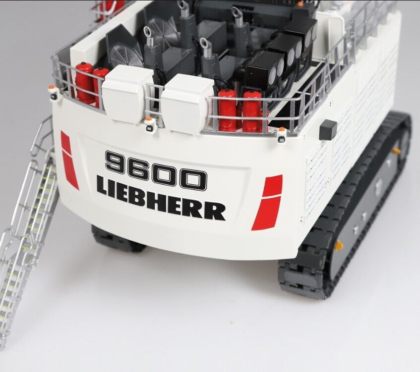 CAT LIEBHERR R 9600 EXCAVATOR 1:50 Scale Die Cast Model