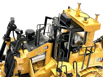 CAT D9 Dozer SU-Blade Single-Shank 1:24 Scale Die Cast Model