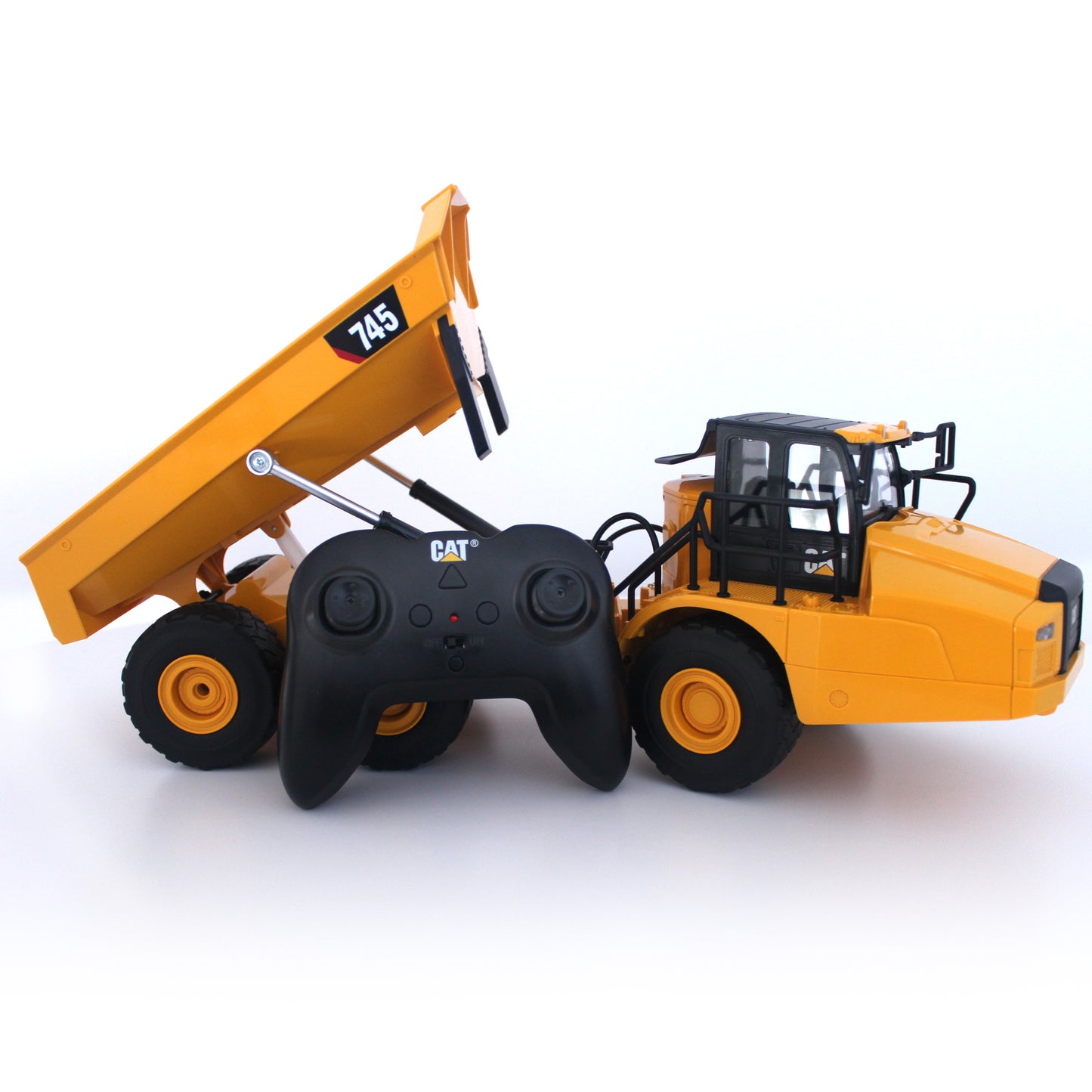 CAT Remote Controlled 745 Articulated Truck 1:24