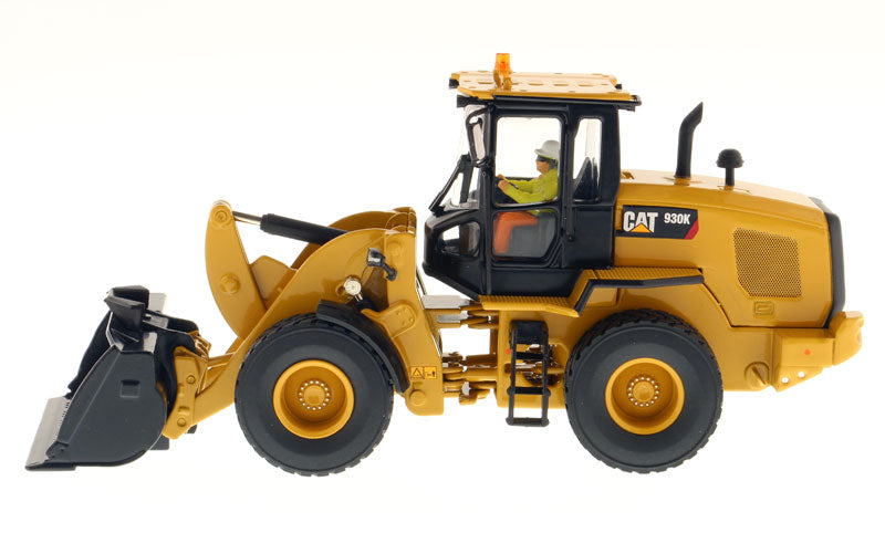 CAT 930K Wheel Loader detail view 1