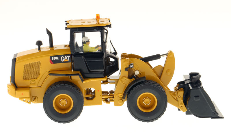 CAT 930K Wheel Loader detail view 4