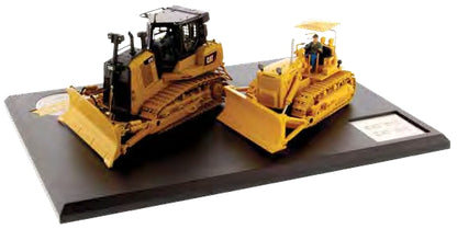 CAT D7 (17A) & D7E Electric Drive Track-Type Tractor Evolution Series 1:50 Scale Die Cast Model