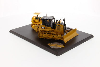 CAT D7 (17A) & D7E Electric Drive Track-Type Tractor Evolution Series 1:50 Scale Die Cast Model