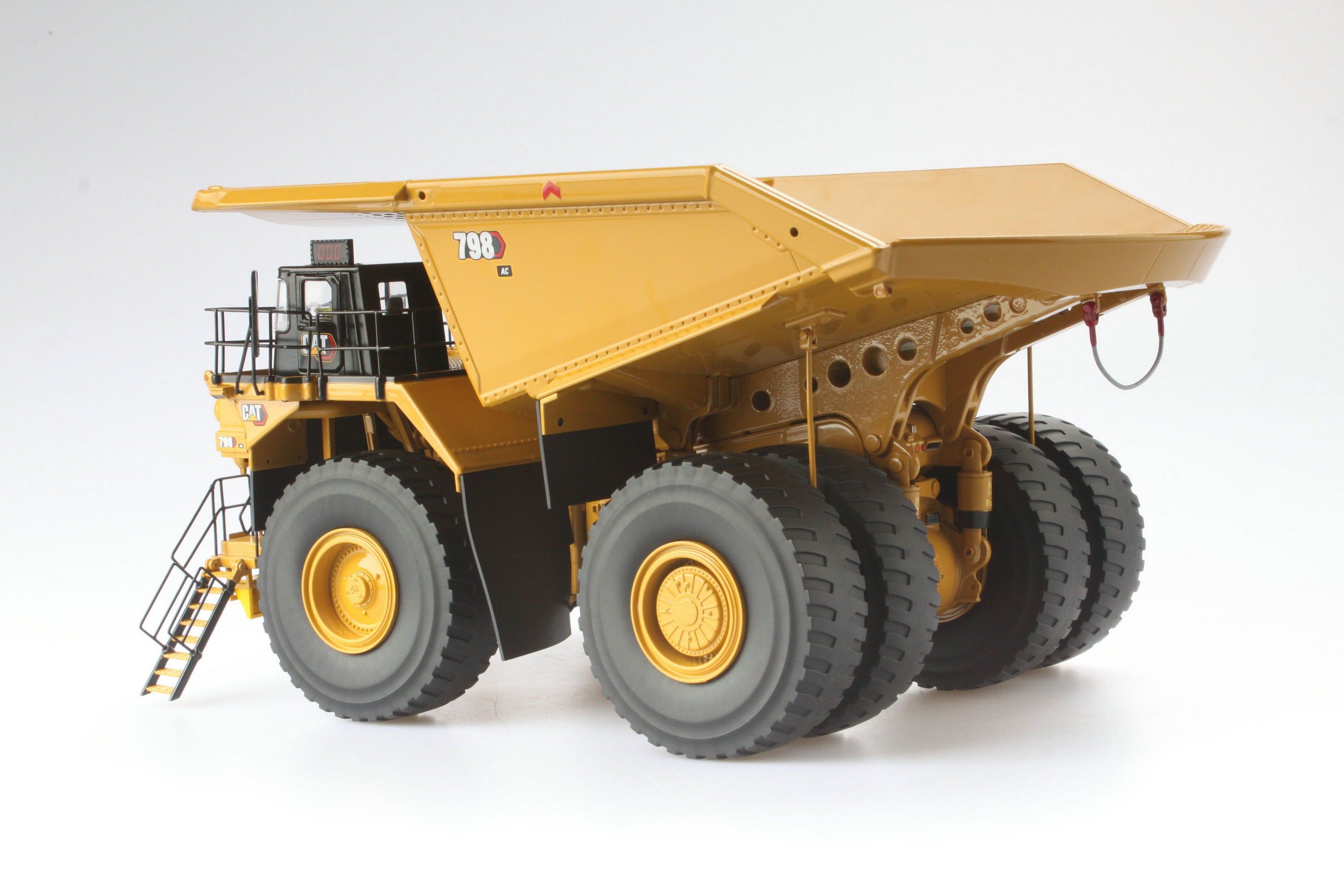 CAT Die Cast 798 AC Mining Truck 1:50