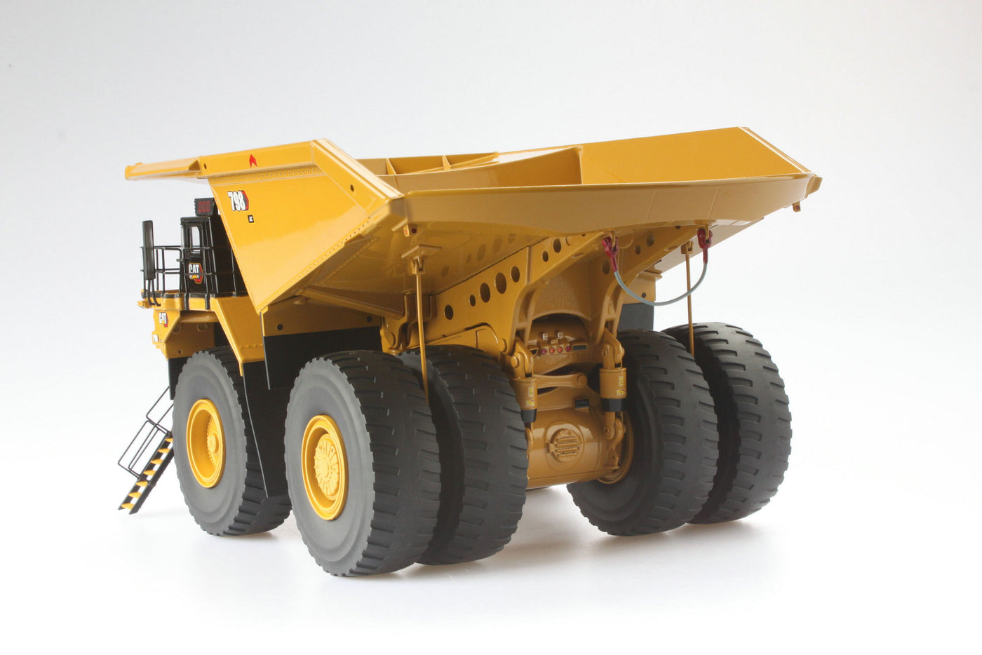 CAT Die Cast 798 AC Mining Truck 1:50