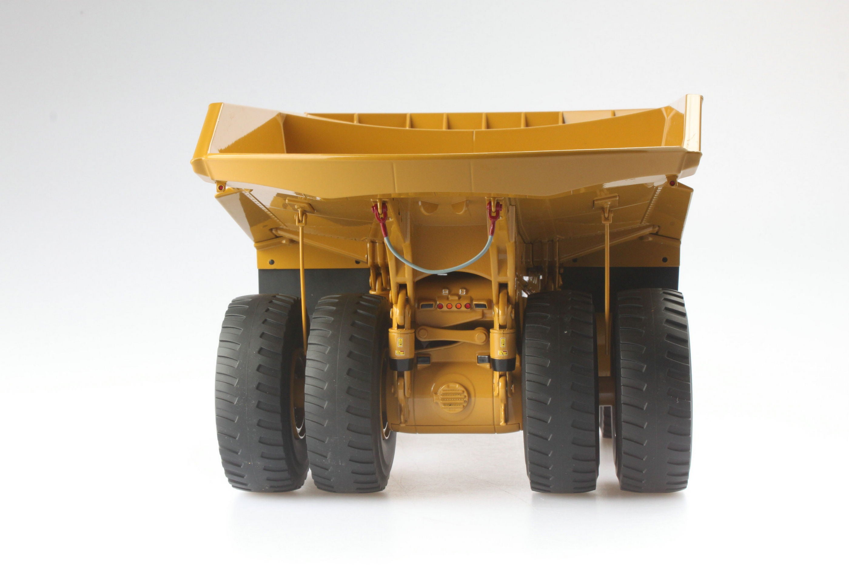 CAT Die Cast 798 AC Mining Truck 1:50