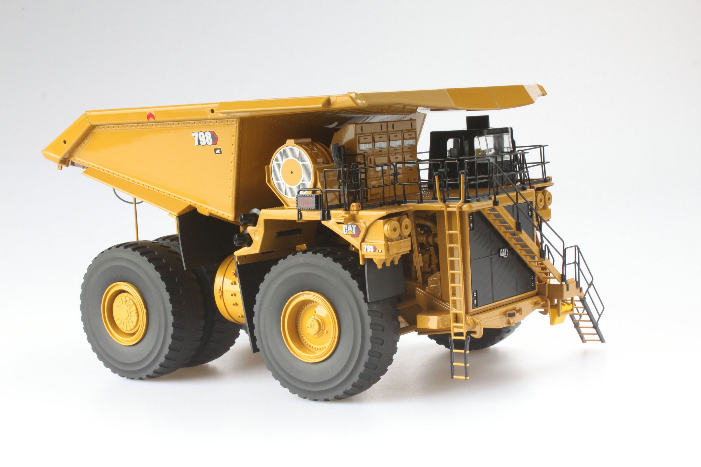 CAT Die Cast 798 AC Mining Truck 1:50