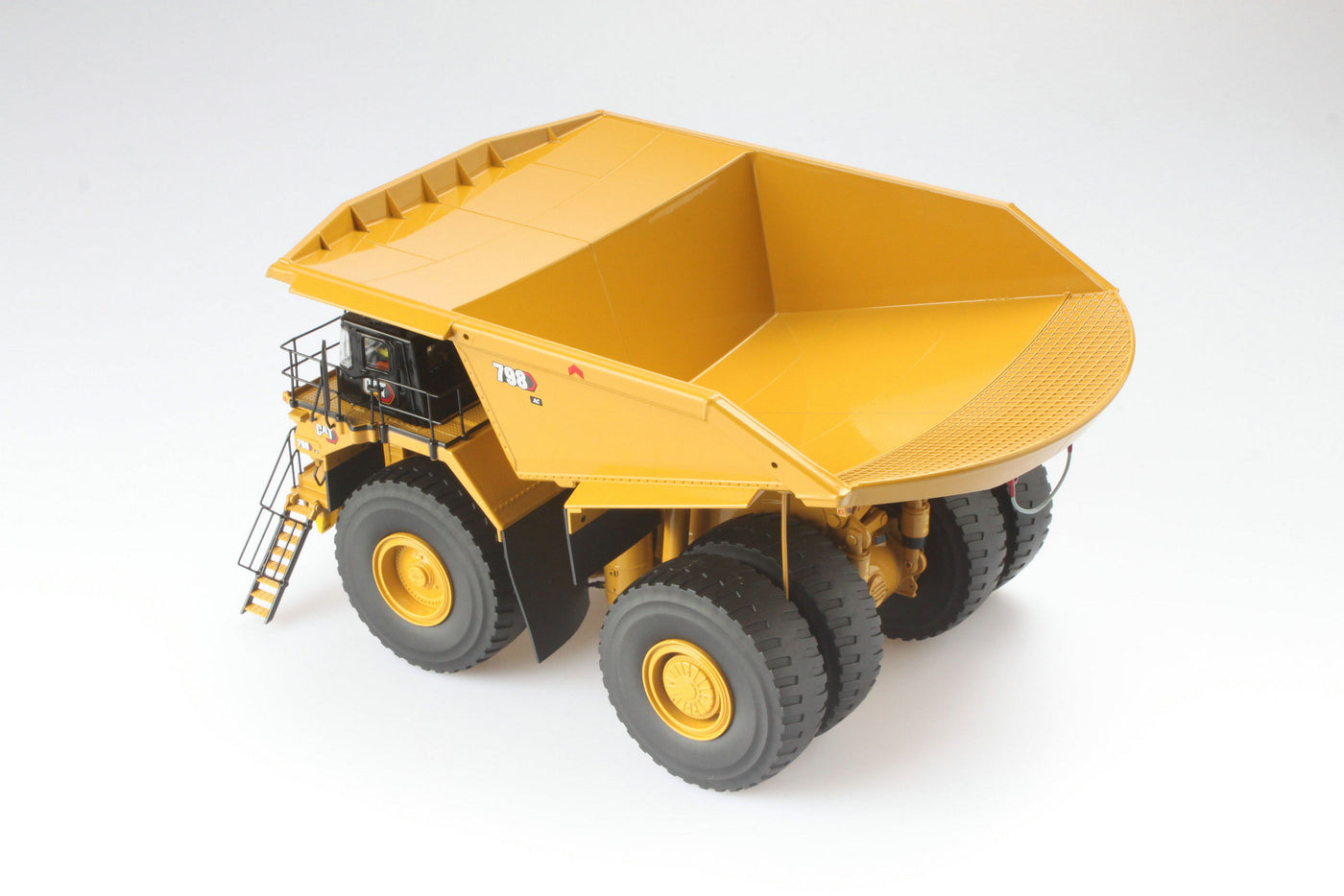 CAT Die Cast 798 AC Mining Truck 1:50