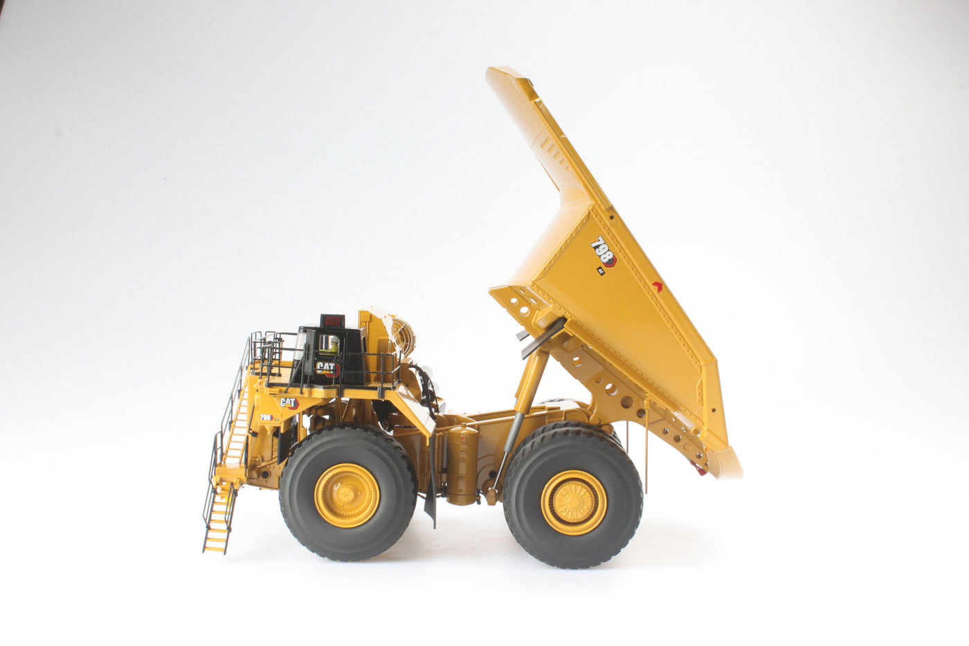 CAT Die Cast 798 AC Mining Truck 1:50